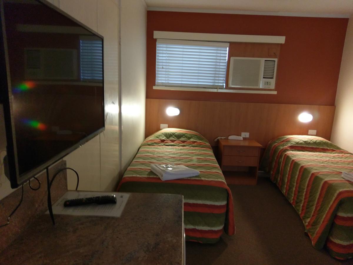Motel Monaco Ipswich Esterno foto